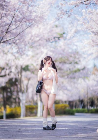 一级肉体裸体bbbb_HD免费观看